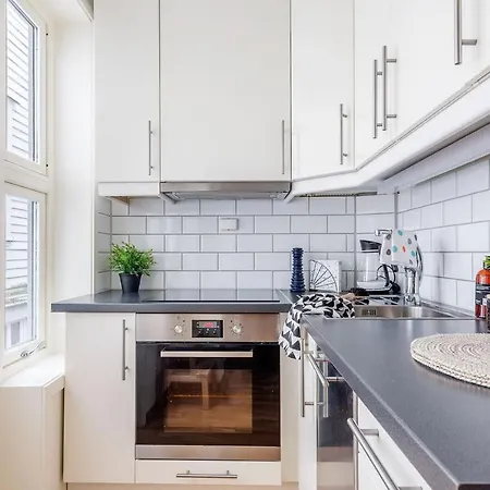 Charming Central Flat On Ground Level. Hf7 Appartement Bergen